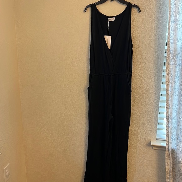 Lovers and friends Melina Jumpsuit in Black - Picture 5 of 10